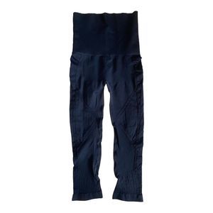 BELLY BANDIT Mother Tucker Active Capri Leggings Black Women’s Size Small